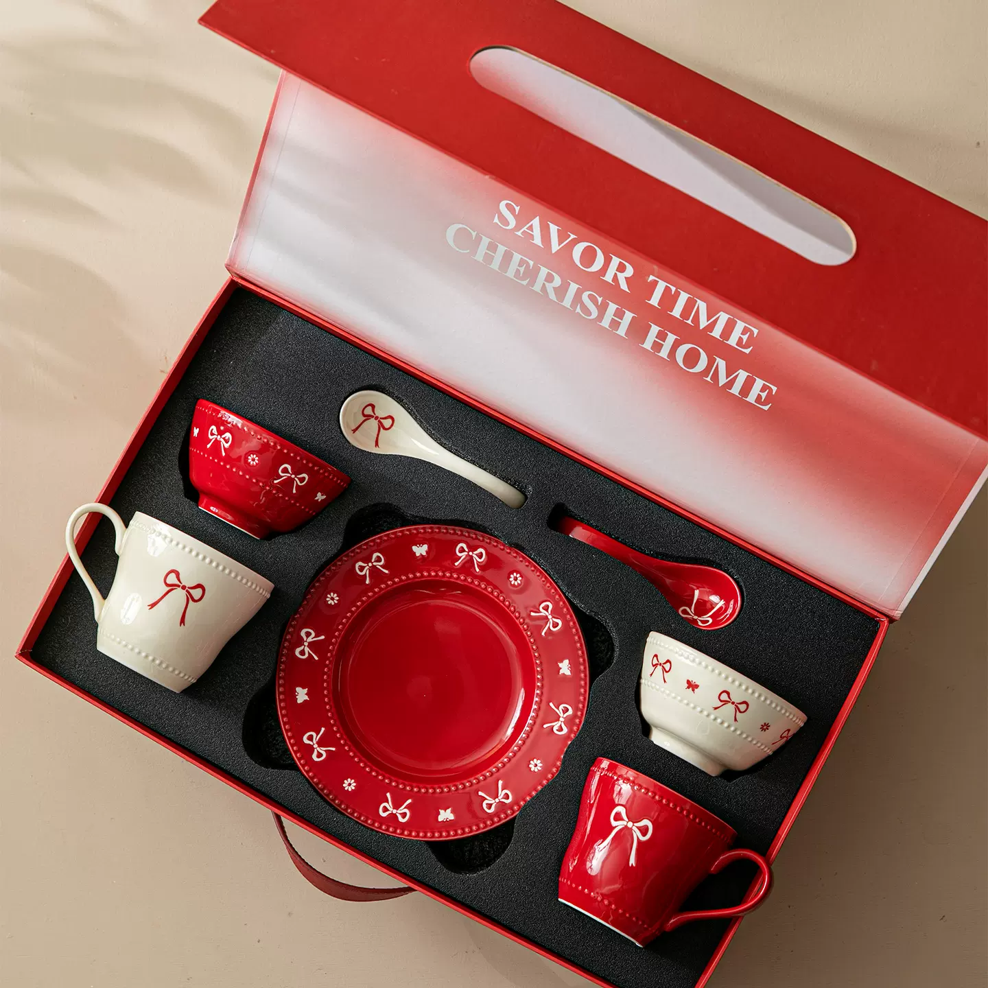 碗家用中式乔迁新婚陶瓷餐具套装碗盘碟套装礼品碗碟套装结婚礼盒