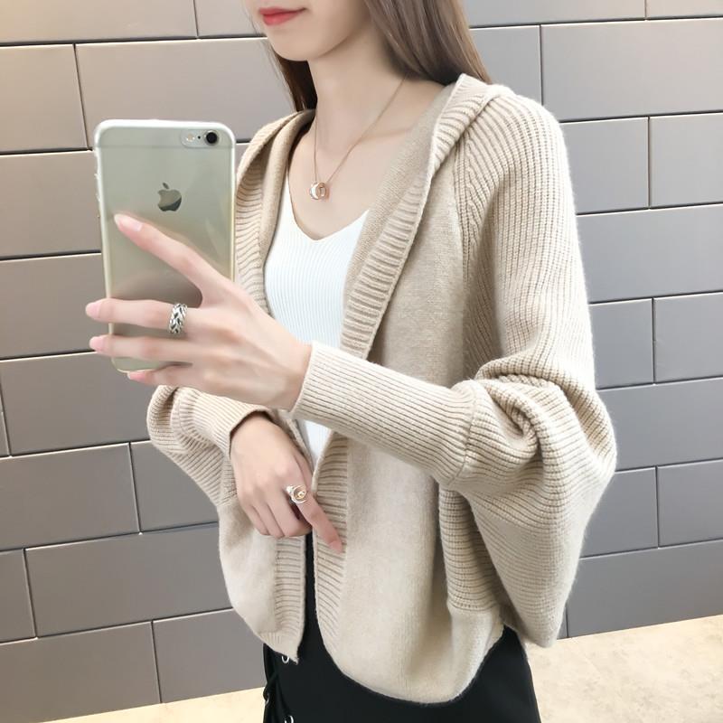 Autumn and Winter New Shawl Small Outwear Women's Cloak Bat Sleeve Short Knitted Cardigan Casual Sweater Cloak