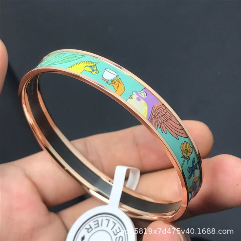Cross-Border Aijia High-End Version Cream White and Blue Rabbit Bracelet, Xiaohongshu Style, Stackable Enamel Bracelet
