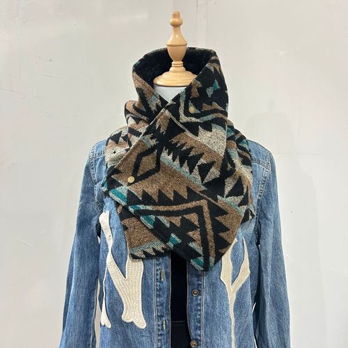 Bohemian Double Button Plaid Wool Knit Scarf with American Cowboy Style