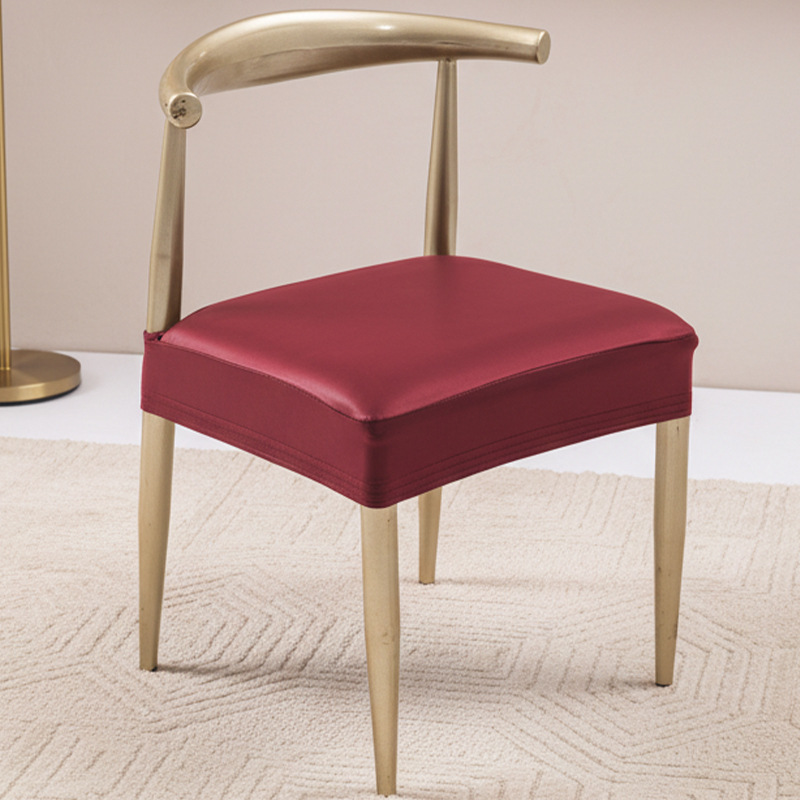 Silla de cuero vino rojo cubierta