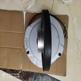 制动器;齿轮箱;螺母