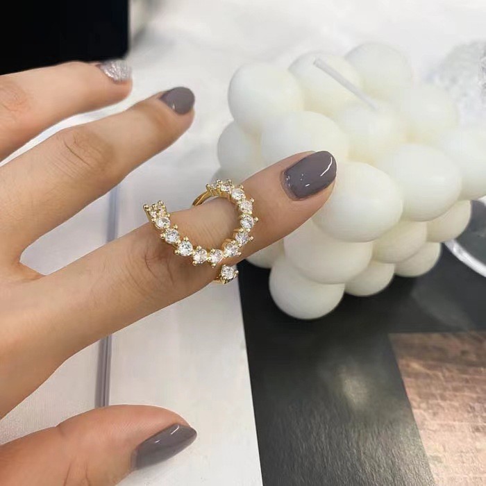 Crescent Moon Full Diamond Designer Ring Elegant Retro Jewellery_voghion.com