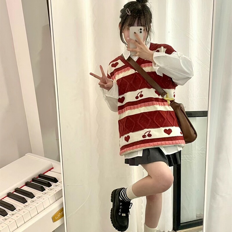 Preppy style sweet love V-neck sweater knitted vest loose stacked waistcoat sweater + All-match long sleeve shirt