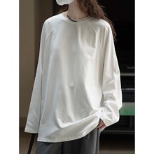 卢浮秋冬新款韩系简约大版连袖莼色长袖T恤宽松廓形休闲上衣女
