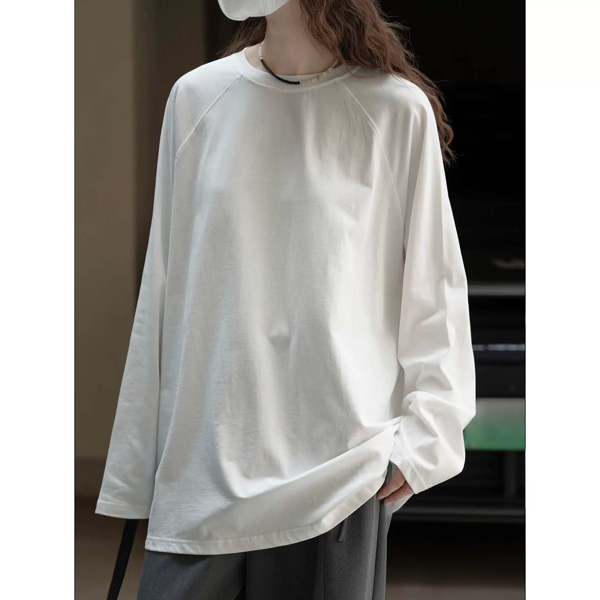 卢浮秋冬新款韩系简约大版连袖莼色长袖T恤宽松廓形休闲上衣女