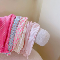 Children's Retro Floral Summer Wear Versatile Mosquito-Proof Pant Beach Shorts with Print and Medium High Waist