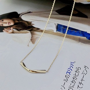 S925 Sterling Silver Plated 14K Gold Small V Folding Geometric Design Short Simple Clavicle Chain Necklace Japanese Style Light Luxury