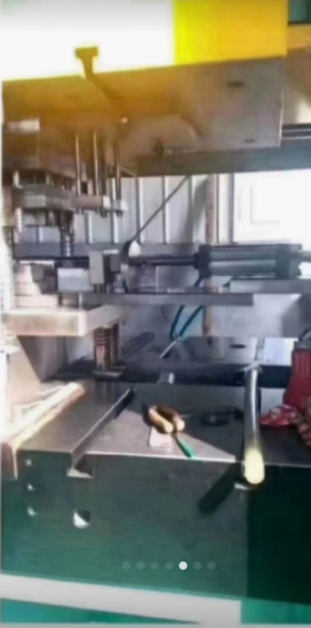 五金冲压模具五金模具冲压模具拉伸模具跳步模具连续模具加工