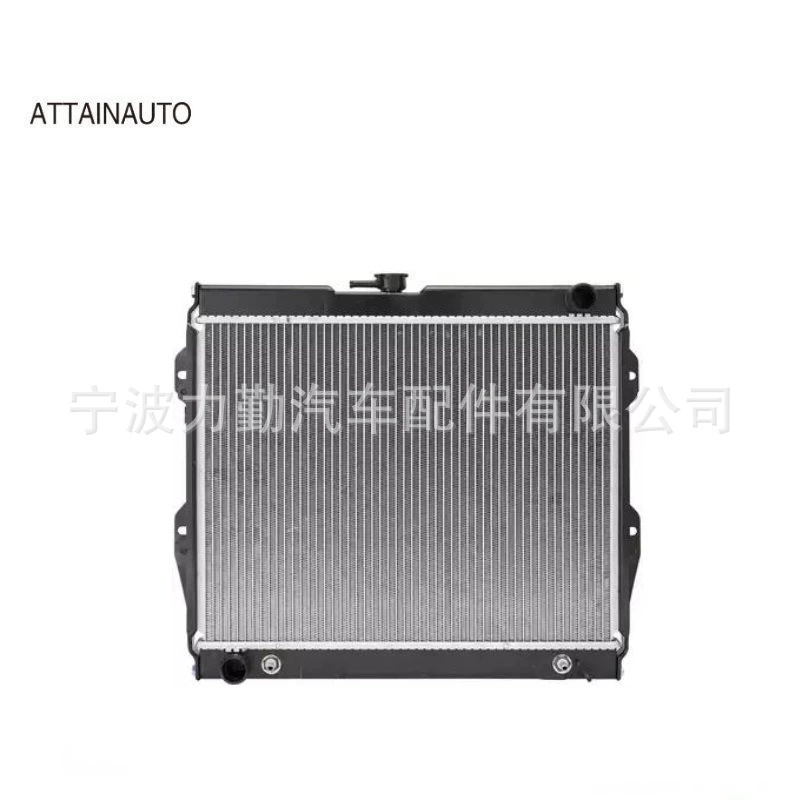 ATTAINAUTO 1640035210 19010R5AA51 164100C023 MR968857 Радиатор