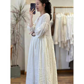 艺术感日系复古宽松遮肉文艺范显瘦泡泡袖白色棉麻连衣裙子春夏季