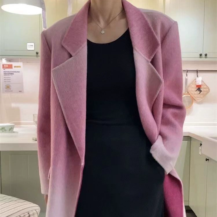 Взрывы интернет-знаменитостей 2023 Осень/Зима Новое двустороннее шерстяное пальто Женское шерстяное пальто Джокер постепенного цвета в наличии