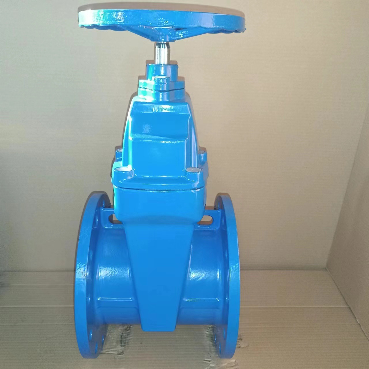 厂家生产大口径国标德标软密封闸阀  DN600球墨铸铁法兰 闸阀