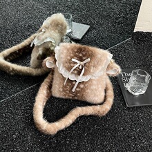 少女可爱蝴蝶结蕾丝边毛毛包毛绒小包包女2026新款百搭斜挎手机包