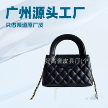 Kellyԭ�S��Ƥ�����L�ٰ����朗l�μ�б��Ů�� �P�����Ϟ���p��