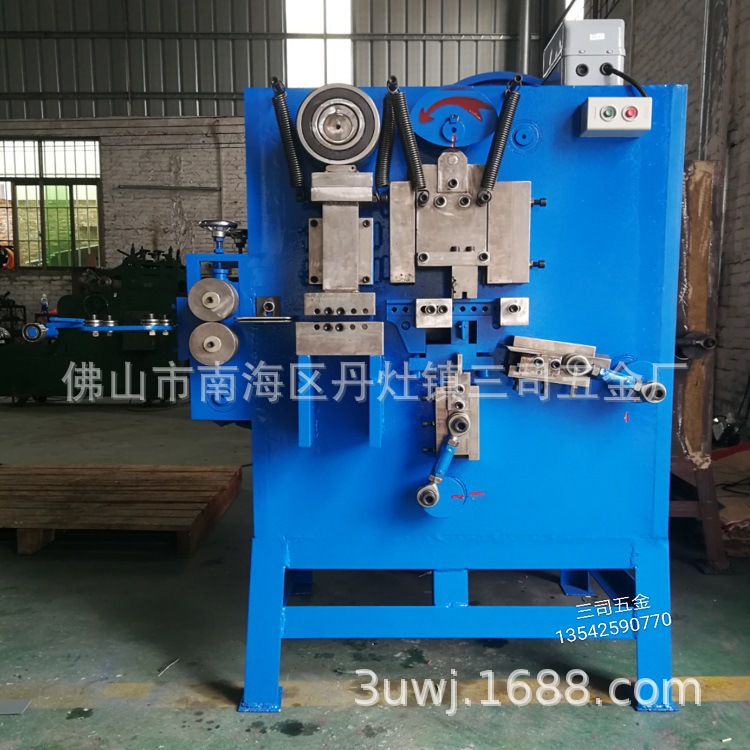 钢带纵剪厂分条厂配套打包锁扣机速度快质量稳定维护简单售后保障