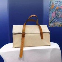 ��Ʒ�W�tͬ��r�аٴ������������ײɫ�����OӋ����μ��