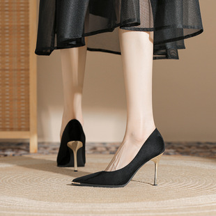 ���ɷ�ʽ��Ь��ɫ���^�߸�ЬŮ����2024�괺���¿��I�����b�