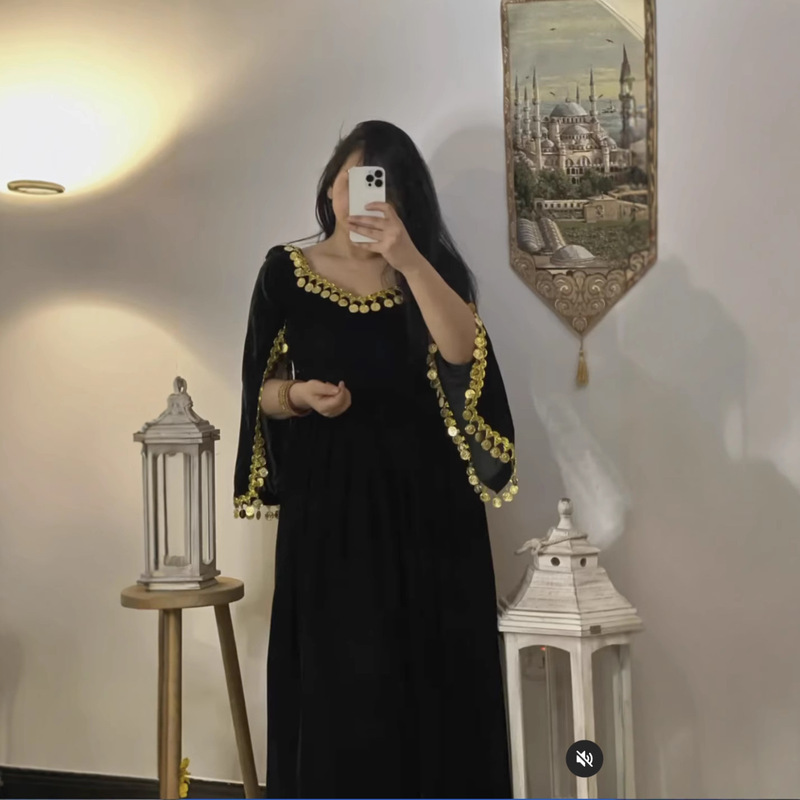 2025 Spring Cross-Border European and American Women's Fashion Independent Site Amazon Sexy Loose Golden Accessories Evening Dress