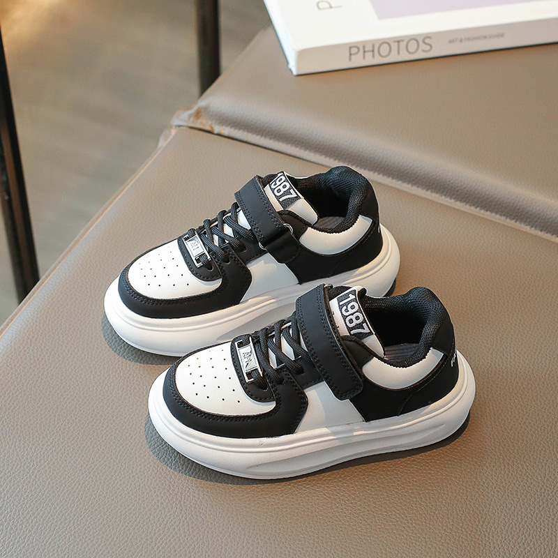 Neue Art von Kinder-Sneakern 2024 Herbst bequeme und modische lässige Sportschuhe für Jungen und Mädchen, mittlere und große Kinder-Schülerschuhe_voghion.com