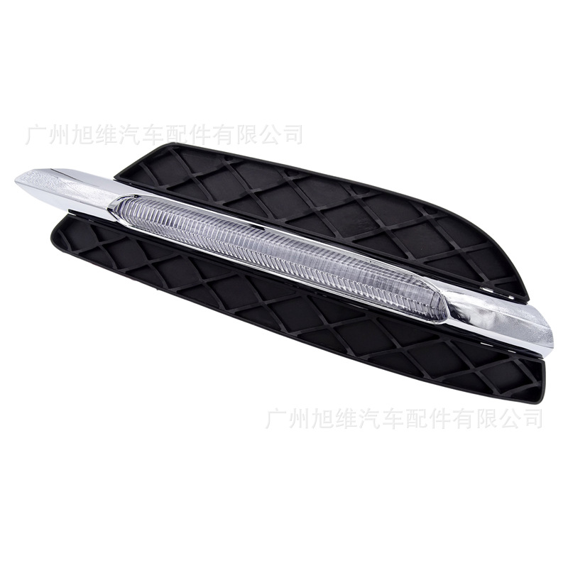 Suitable for Mercedes-Benz C-Class W204 Led Daytime Running Light Assembly Front Bumper Lower Grille Fog Light Modification