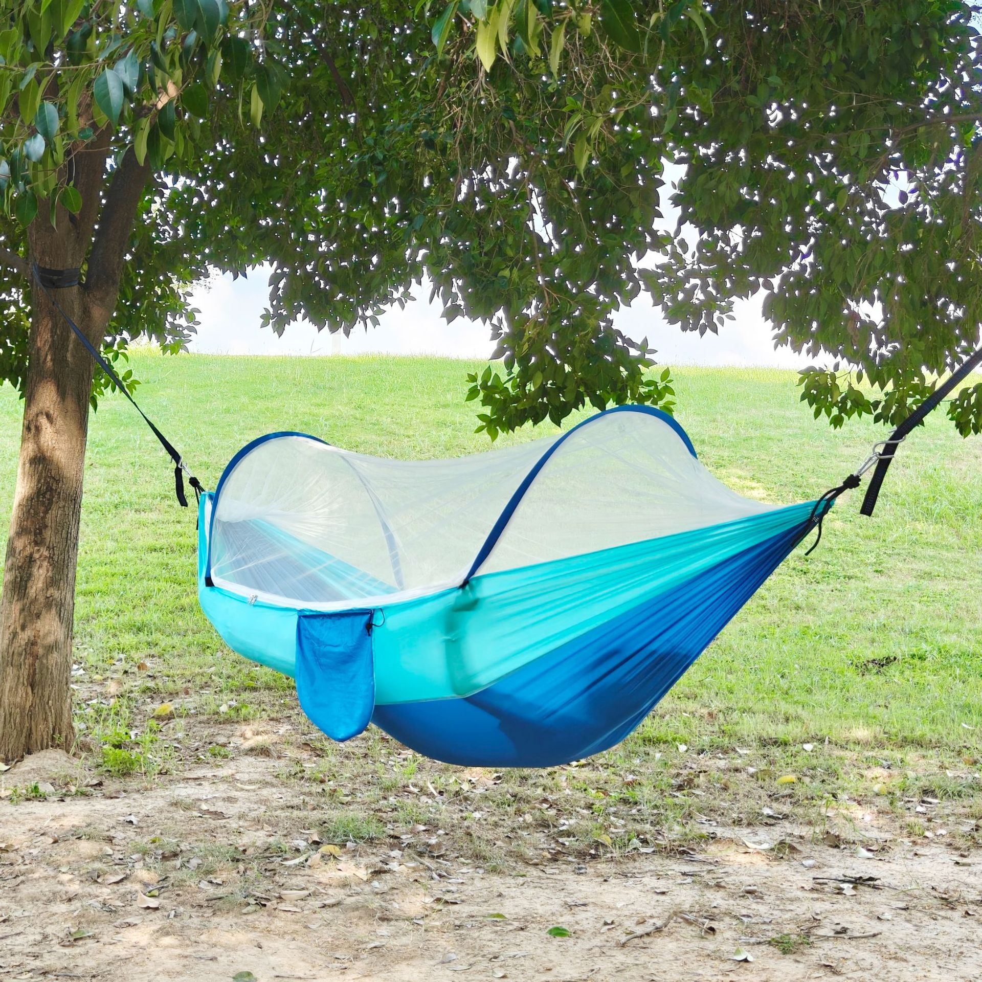 Nuevo tipo de paracaídas automático de apertura rápida transfronteriza hamaca de nylon camping al aire libre hamaca de mosquiteros con malla de apertura rápida a prueba de mosquitos