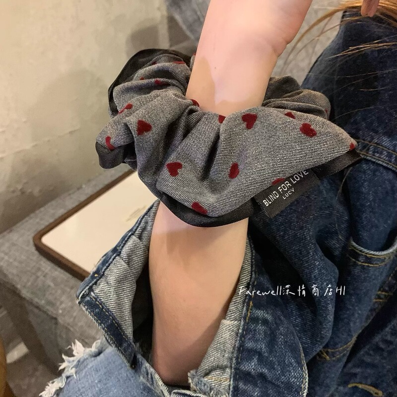 店主オススメ! 灰色の愛の髪輪は甘くて優しいです。|undefined