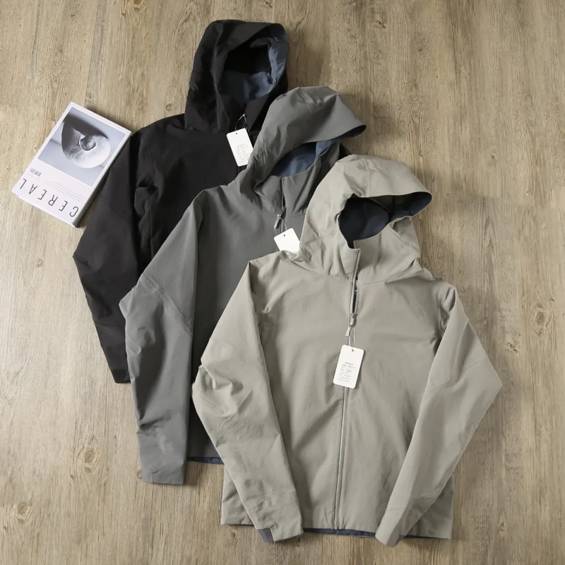 Outdoor pressing machine windproof waterproof elastic breathable soft shell assault clothing sports hooded casual jacket jacket men's