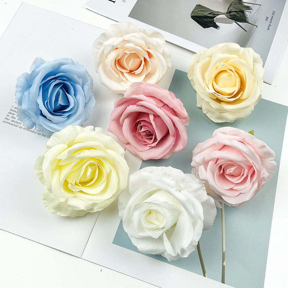 Flores de rosa de seda simuladas bordes rosa rosa de bodas de fondo decoración de pared con accesorios de bandera de regalo