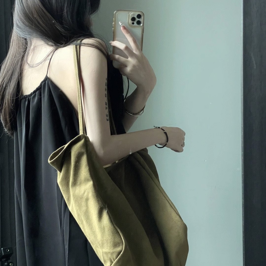 Verano nuevo vestido de dormir de cabina, vestido negro de alta calidad, vestido casero casual simple comercio exterior al por mayor