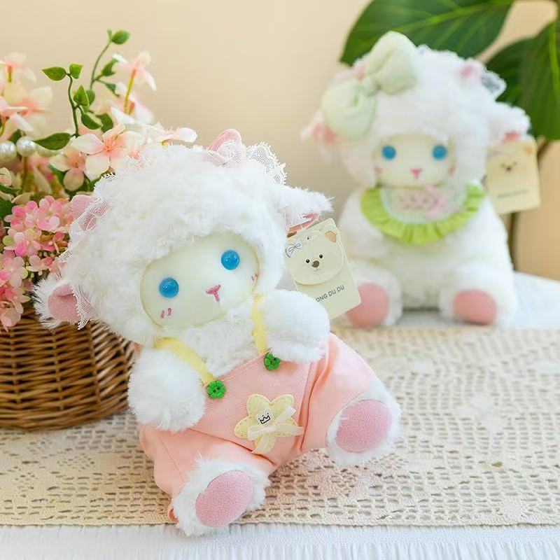 Nuevos peluches, muñecos de ocho pulgadas para máquinas de garras, populares muñecos para lanzar en bodas, regalos promocionales, juguetes al por mayor