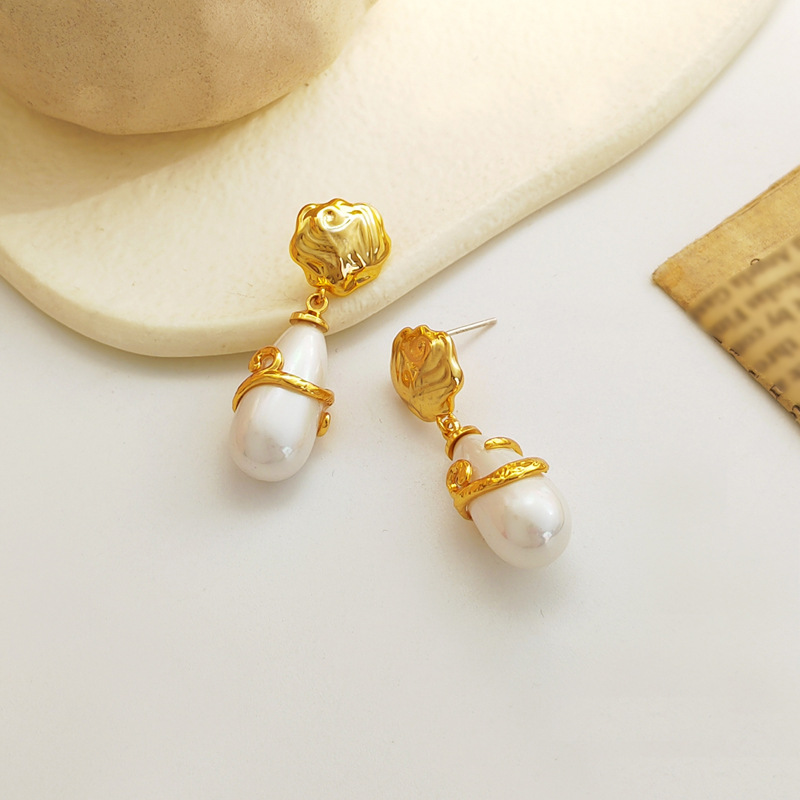 Fashion Irregular Copper Pearl Plating Drop Earrings 1 Pair