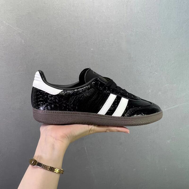 Putian Cross-Border Trade High-Quality Classic Versatile Casual Sports Sneakers Couple Shoes German Training Shoes in Stock