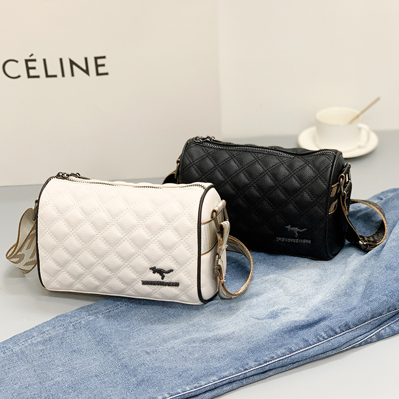 2024 nuevo bolso de tela de diamante de moda femenina simple de alta calidad mochila de cuero suave de moda mochila casual