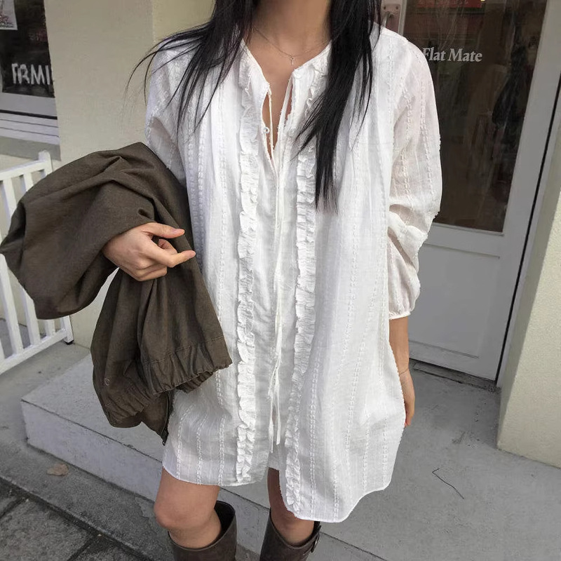 Shipped from Korea: Chic Spring New Style with Lace Design, Loose Fit, Layered and Versatile Long Shirt