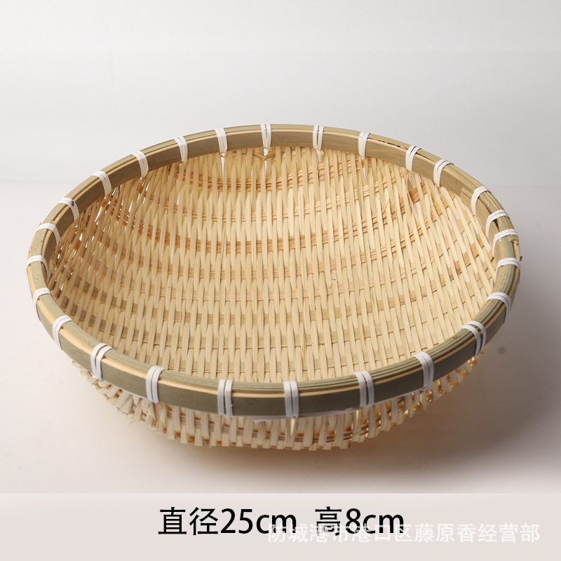 竹編み箕饅頭収納かご竹編み製品かご竹編みかごの野菜を洗って、水を切って米かごの果物かごの小さいかごを洗います。|undefined