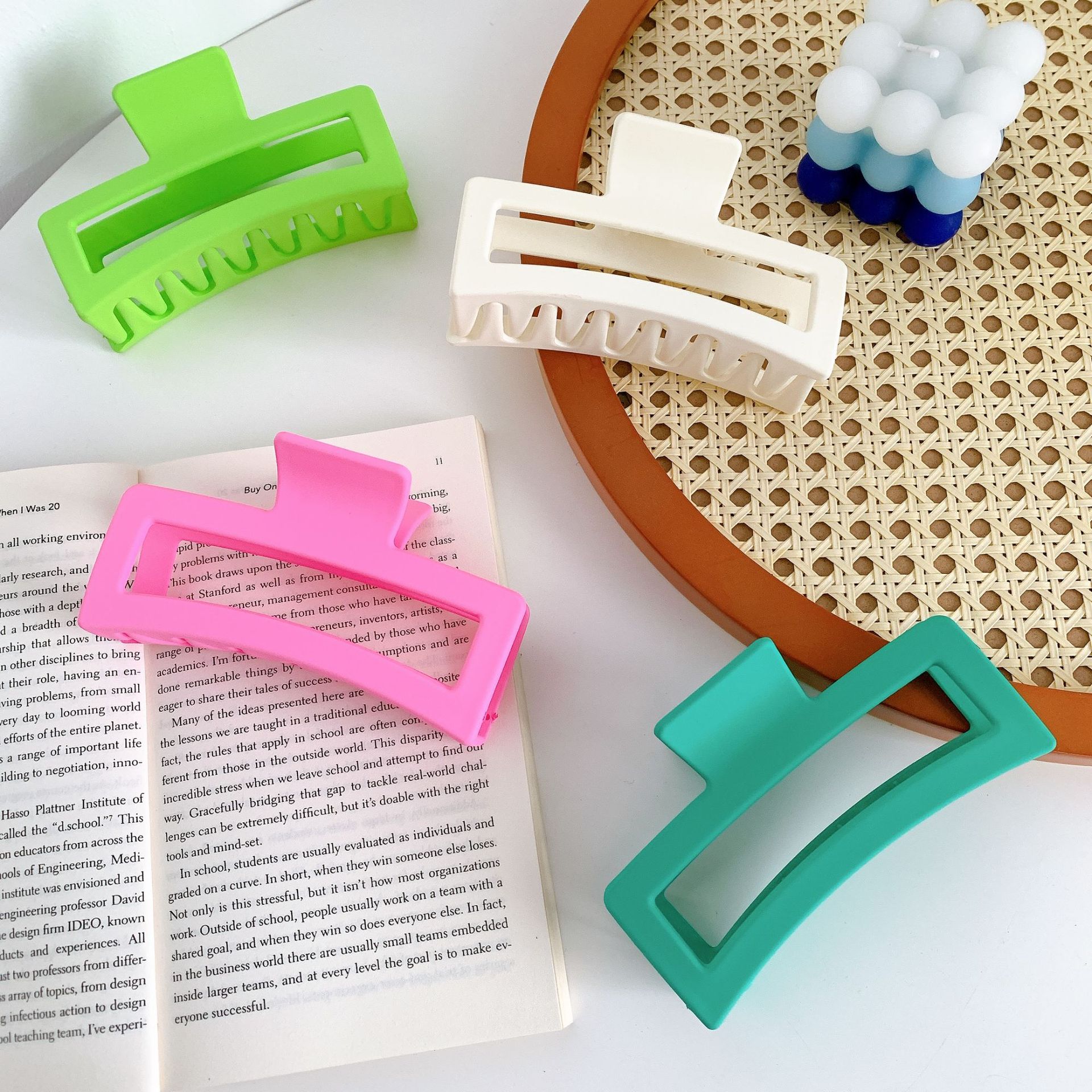 Simple Style Style Simple Style Solid Color Plastic Handmade Hair Claws 1 Piece