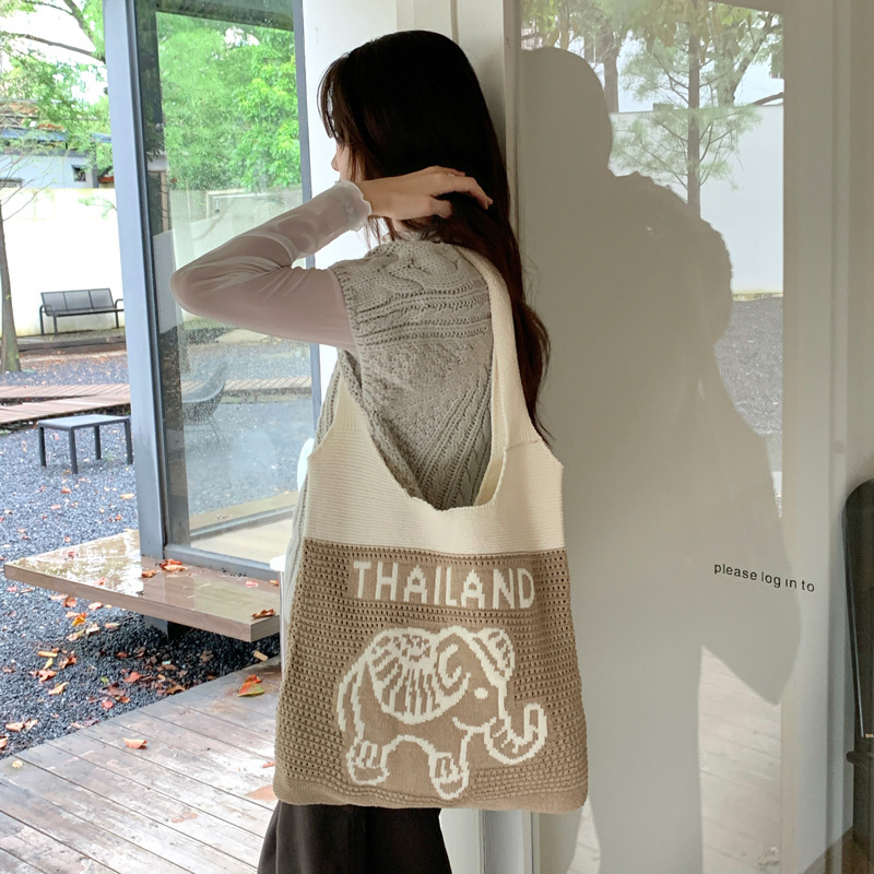 2026 New Tote Bag, Beach Bag, Knitted Bag, Elephant Straw Bag, Thai Resort Style Bohemian Bag 2026 New Tote Bag, Beach Bag, Knitted Bag, Elephant Straw Bag, Thai Resort Style Bohemian Bag