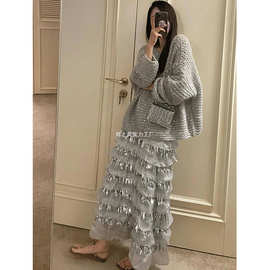 深冬装搭配一整套韩剧穿搭灰色亮片独特上衣超好看半身裙两件套装