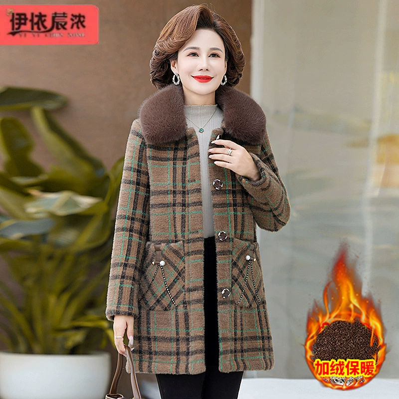 Мама зимняя имитация норкового бархата в клетку пальто 2024 новый средний и пожилой женский шерстяной воротник в клетку имитация норковой бархатной куртки