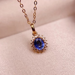 Fubei Diamond Jewelry 18K Gold Inlaid Natural Sapphire Pendant Clavicle Chain 0.7 Carat Jewelry