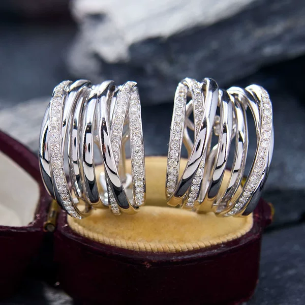 Cao Shi European and American Style Multi-Layered Cross-Line Earrings, Personalized Design Ear Studs, Light Luxury High-End Fashion Commuter Ear Clips