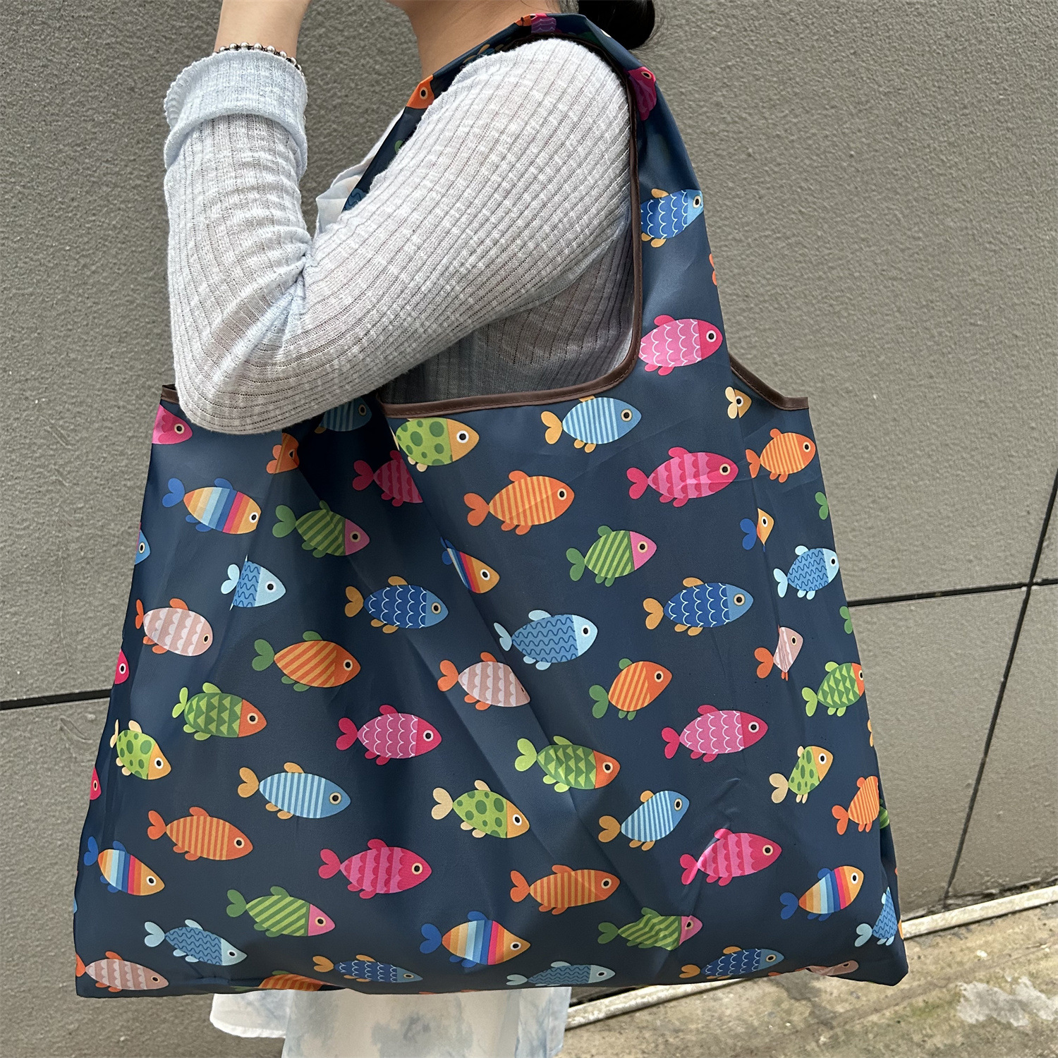 Bolsa de compras plegable de la protección del medio ambiente del paño de Oxford bolsa de almacenamiento portátil bolsa de supermercado grande bolsa de dibujos animados japonés