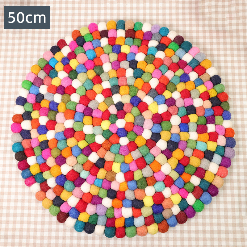 Colorido bosque cálido Nepal lana fieltro hecho a mano tira colorida bola montaña aislamiento mantel individual