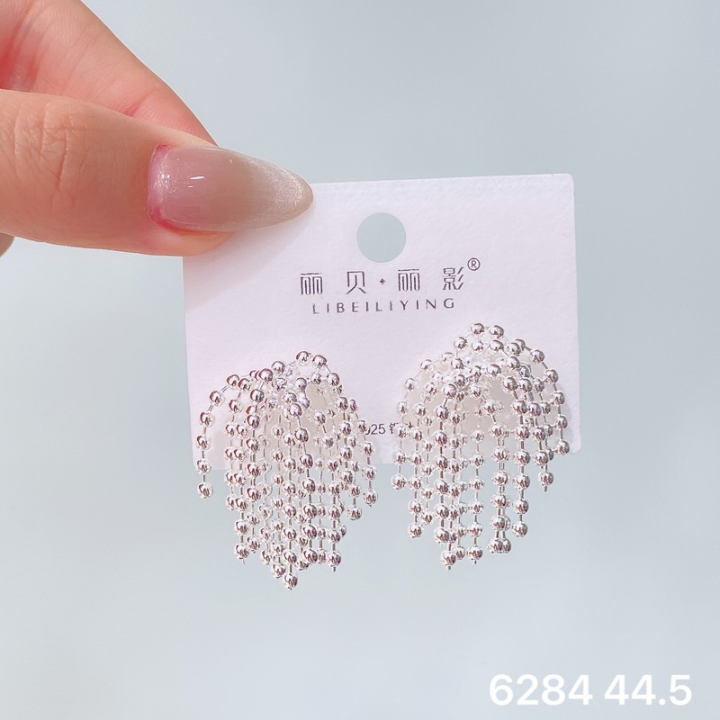 丽贝丽影欧美时尚大气重属个性冷淡风花朵几何耳环小众高级感耳饰|undefined