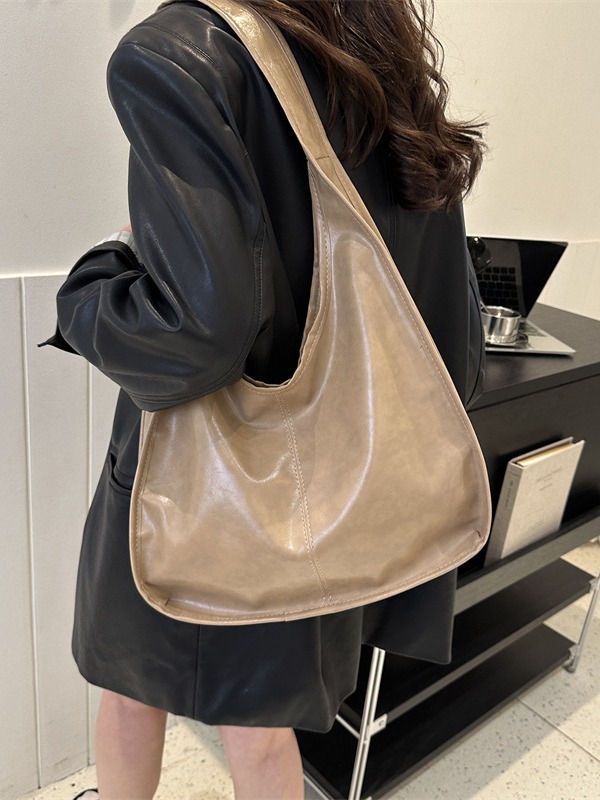 Bolso de gran capacidad para mujeres 2023 nueva moda versátil bolso de cubo de hombro texturizado bolso de viaje de clase
