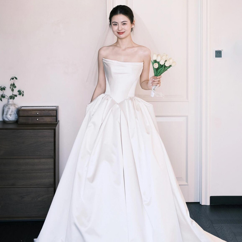 French Retro Light Wedding Dress Tube Top Satin High-end Bride White Dress Engagement Welcome Trailing Out-door Yarn for Women