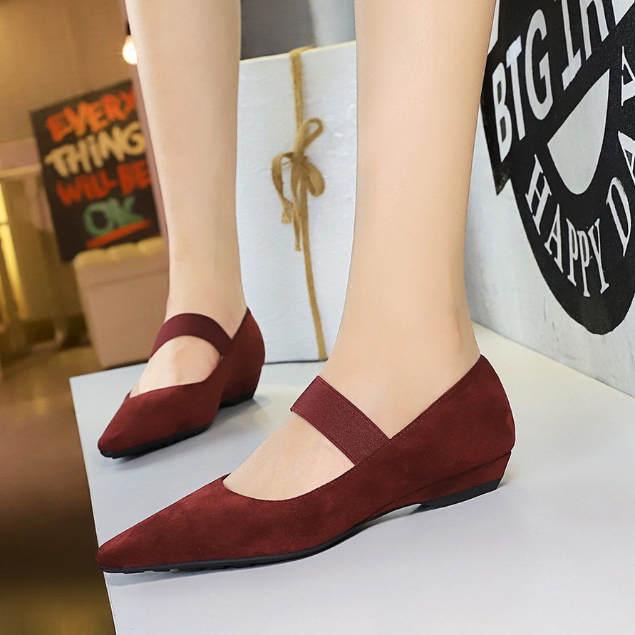 3683-11 Korean-tyle Retro Imple Veratile Low-heel Wedge Hallow Pointed Uede Elatic Trap Ingle-trap Women'_vogvips.com
