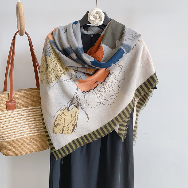 2025 Primavera Nuevo Clásico Bufanda Cuadrada Grande de Cuadros de Parches Moda Decorativa Versátil Protección Solar Impresa Chal Bufanda para Mujeres.