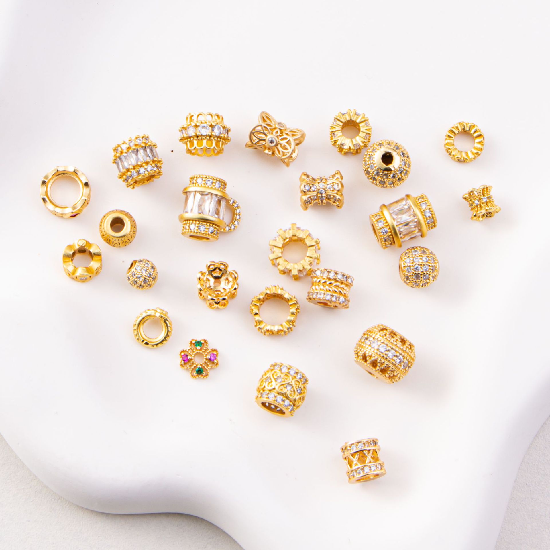 18k微镶方糖隔珠锆石隔片diy饰品配件手串车轮小蛮腰花托圆珠跑环